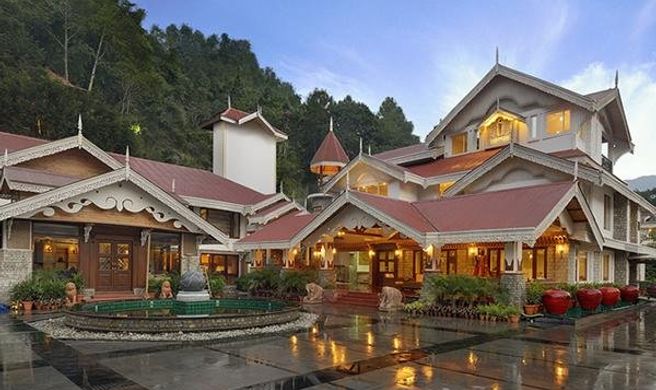 Mayfair Spa Resort Exterior