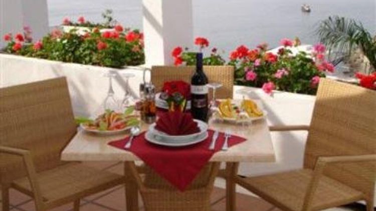 Cala Blanca Room