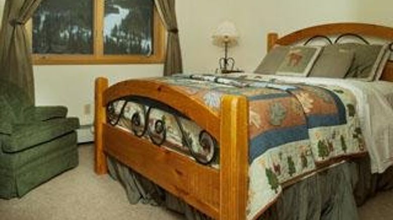 <b>Gateway Mountain Lodge Suite</b>. Images powered by <a href="https://www.leonardoworldwide.com/" title="Leonardo Worldwide" target="_blank">Leonardo</a>.