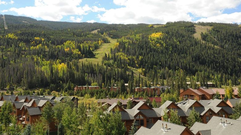 <b>Gateway Mountain Lodge Suite</b>. Images powered by <a href="https://www.leonardoworldwide.com/" title="Leonardo Worldwide" target="_blank">Leonardo</a>.