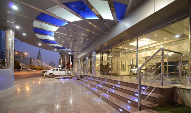 Plaza Inn Olaya Exterior