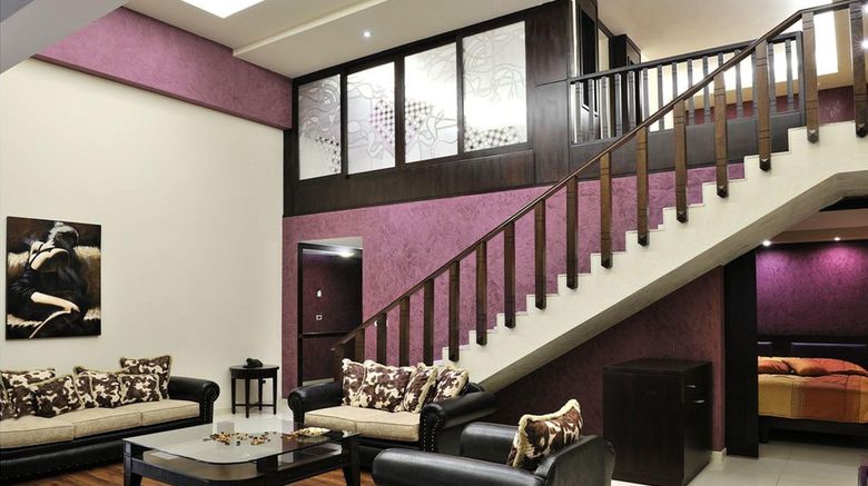 <b>Hollywood Inn Boutique Hotel Suite</b>. Images powered by <a href="https://www.leonardoworldwide.com/" title="Leonardo Worldwide" target="_blank">Leonardo</a>.