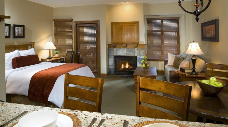 Sundial Lodge Room