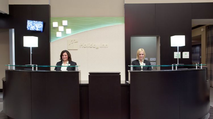 Holiday Inn Columbus/Hilliard Lobby