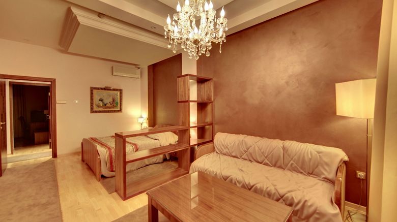 <b>Majestic Hotel Room</b>. Images powered by <a href="https://www.leonardoworldwide.com/" title="Leonardo Worldwide" target="_blank">Leonardo</a>.