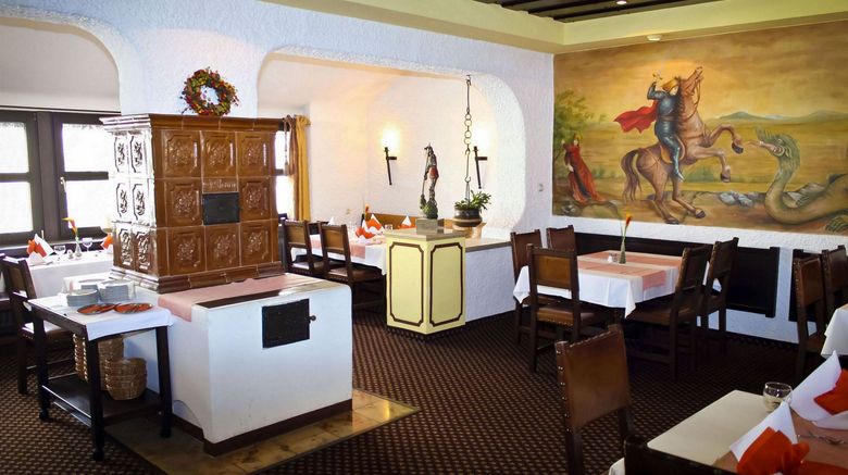 <b>Hotel St Georg Restaurant</b>. Images powered by <a href="https://www.leonardoworldwide.com/" title="Leonardo Worldwide" target="_blank">Leonardo</a>.