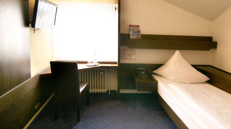 <b>Hotel St Georg Room</b>. Images powered by <a href="https://www.leonardoworldwide.com/" title="Leonardo Worldwide" target="_blank">Leonardo</a>.