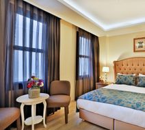 Bon Hotel Old City Room