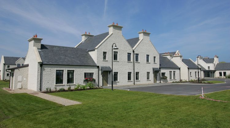 Trump International Golf Links & Hotel Exterior