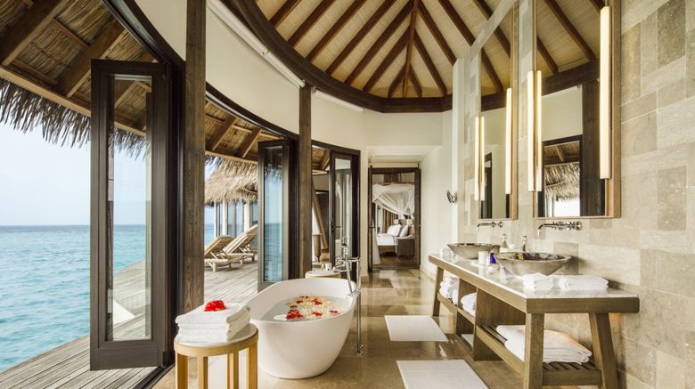 <b>COMO Maalifushi, The Maldives Room</b>. Images powered by <a href="https://www.leonardoworldwide.com/" title="Leonardo Worldwide" target="_blank">Leonardo</a>.