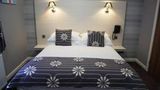 Dalmeny Hotel Room