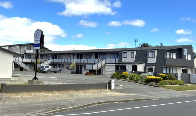 Townsman Motor Lodge Exterior