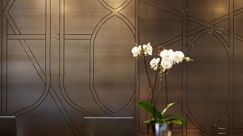 <b>Loews Chicago Hotel Lobby</b>. Images powered by <a href="https://www.leonardoworldwide.com/" title="Leonardo Worldwide" target="_blank">Leonardo</a>.