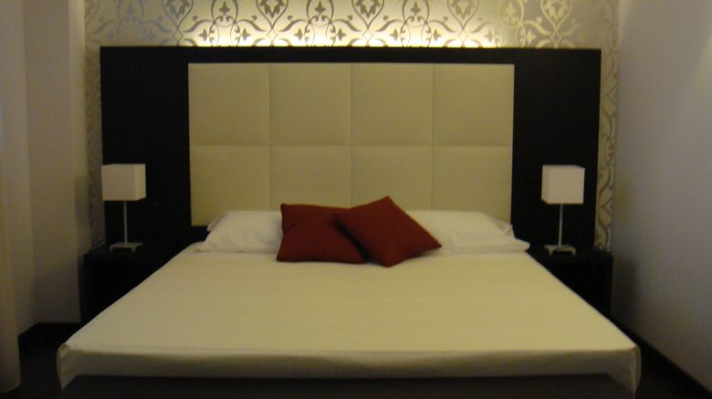 <b>La Torretta Hotel Suite</b>. Images powered by <a href="https://www.leonardoworldwide.com/" title="Leonardo Worldwide" target="_blank">Leonardo</a>.