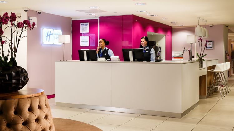 Holiday Inn Express Arnheim Lobby