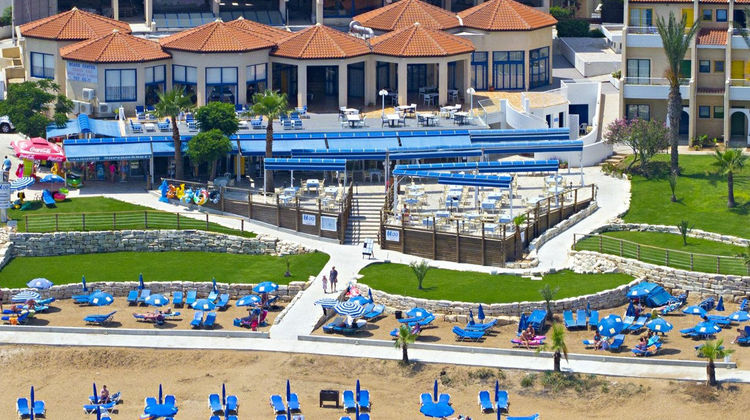 MyroAndrou Hotel & Beach Apts Exterior