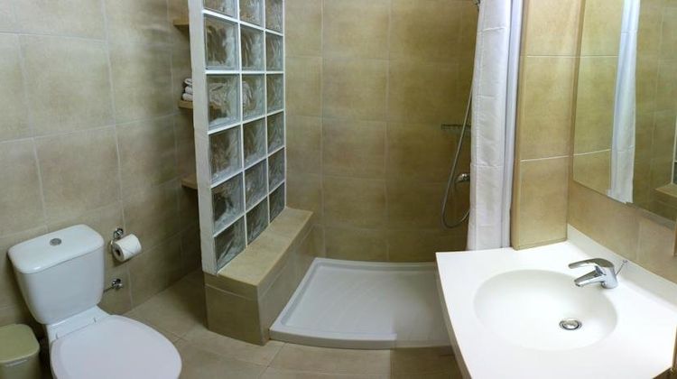 MyroAndrou Hotel & Beach Apts Room