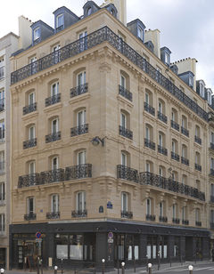 Grand Pigalle Hotel