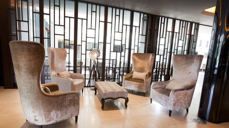 Dorsett Shepherds Bush, London Lobby
