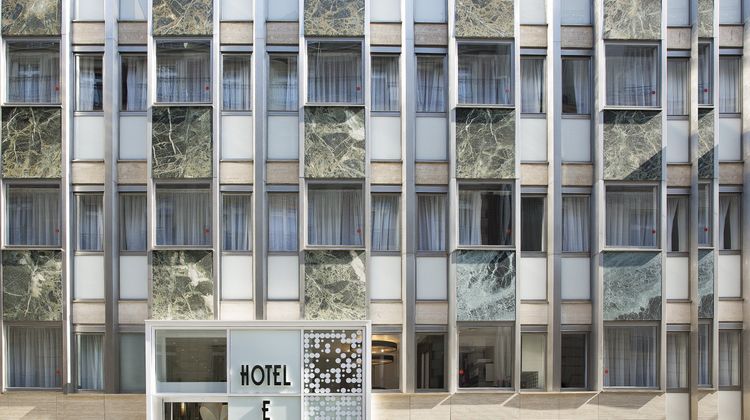 Hotel Ekta Exterior