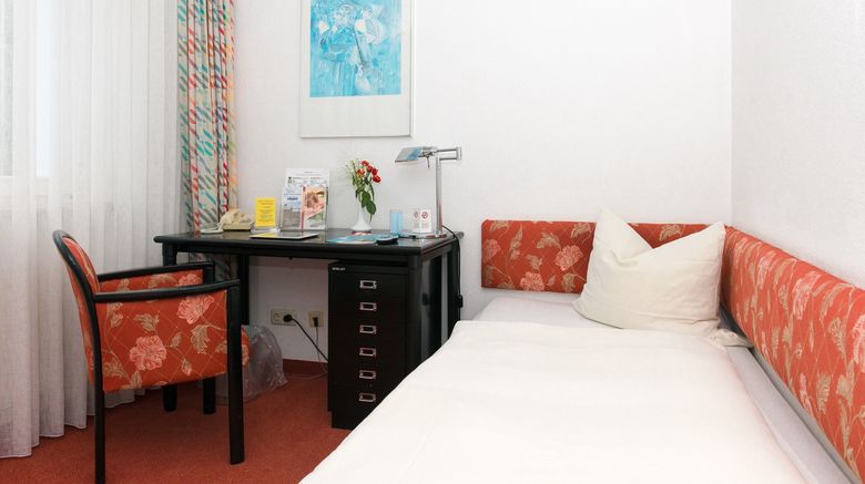 <b>Elbotel Rostock Room</b>. Images powered by <a href=https://www.travelagewest.com/Hotels/Rostock-Germany/
