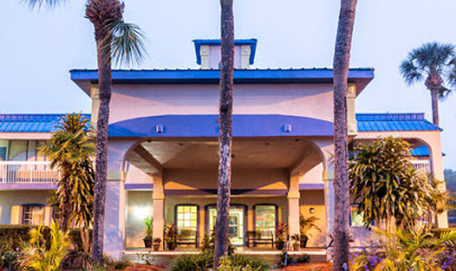 Vista Inn & Suites of Tampa Exterior