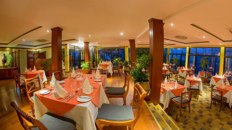 Hunas Falls Hotel Restaurant