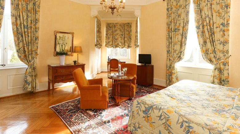 <b>Chateau de l'Ile Room</b>. Images powered by <a href="https://www.leonardoworldwide.com/" title="Leonardo Worldwide" target="_blank">Leonardo</a>.
