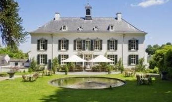 Bilderberg Kasteel Vaalsbroek Exterior