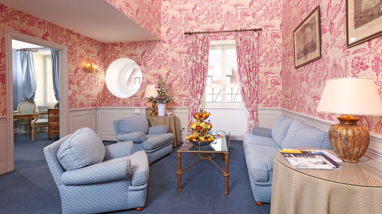 <b>Chateau de l'Ile Suite</b>. Images powered by <a href="https://www.leonardoworldwide.com/" title="Leonardo Worldwide" target="_blank">Leonardo</a>.