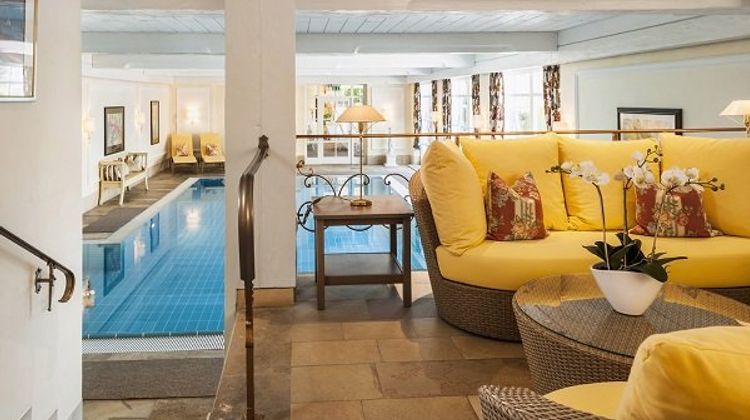 Hotel Schwarzmatt Pool