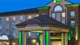 Holiday Inn Hotel & Suites Exterior