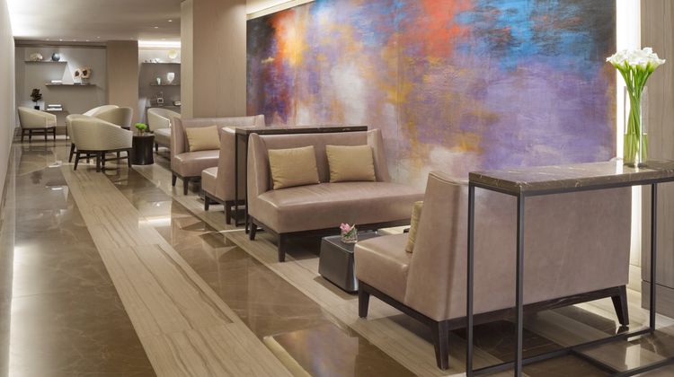 The Knickerbocker Lobby