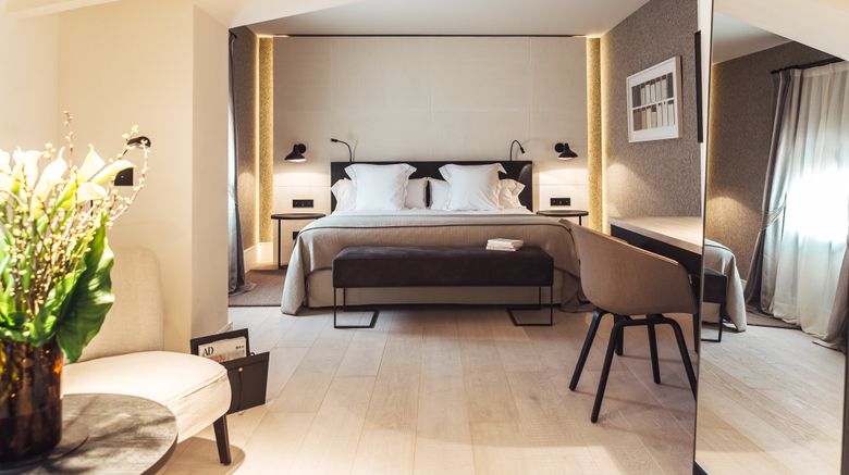 <b>Hotel Sant Roc Suite</b>. Images powered by <a href="https://www.leonardoworldwide.com/" title="Leonardo Worldwide" target="_blank">Leonardo</a>.