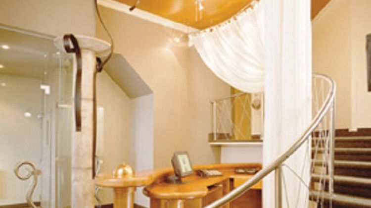 Auberge Le Pomerol Lobby