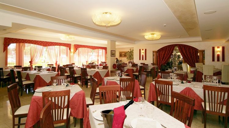 Fashion Hotel Restaurant
