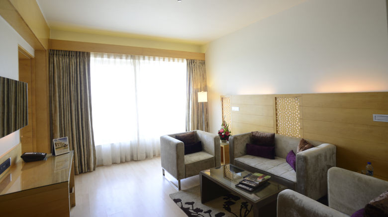 <b>The Gateway Hotel G E Road Suite</b>. Images powered by <a href="https://www.leonardoworldwide.com/" title="Leonardo Worldwide" target="_blank">Leonardo</a>.
