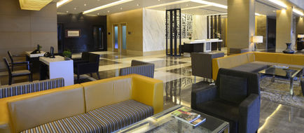 The Gateway Hotel G E Road Lobby