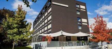 Aparthotel Rotkreuz Exterior