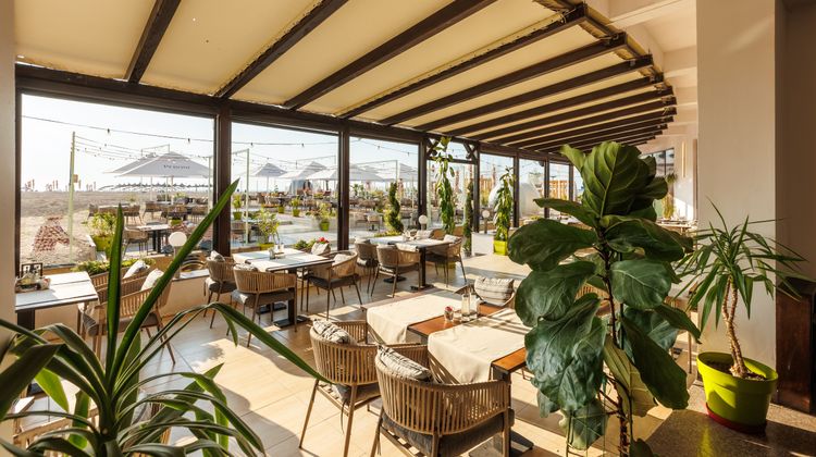 Hawaii Beach Hotel Mamaia Restaurant