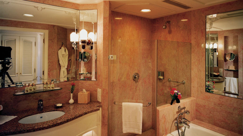 <b>Taj Lands End Room</b>. Images powered by <a href=https://www.travelagewest.com/Hotels/Mumbai/
