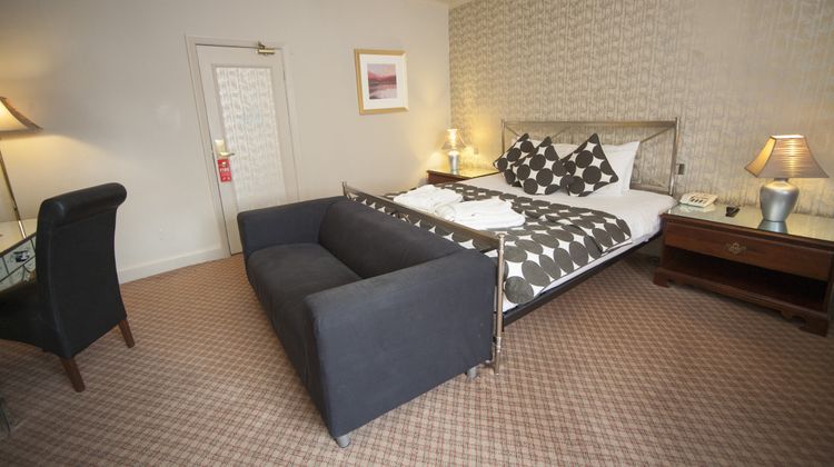 The Lion Hotel Room
