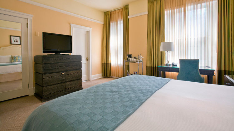 Hotel deLuxe Room