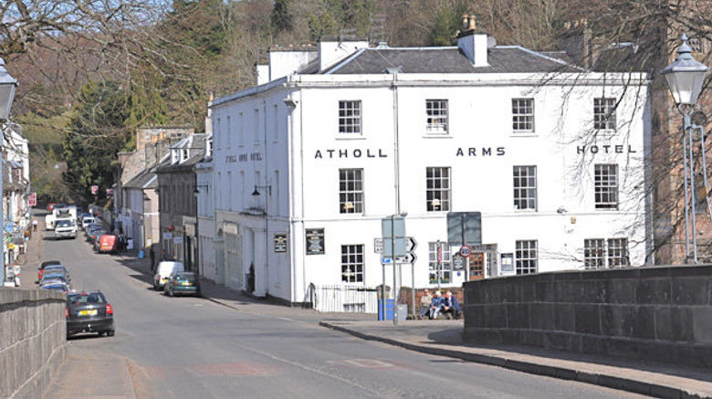 Atholl Arms Hotel Exterior. Images powered by <a href="https://www.leonardoworldwide.com" target="_blank" rel="noopener">Leonardo</a>.