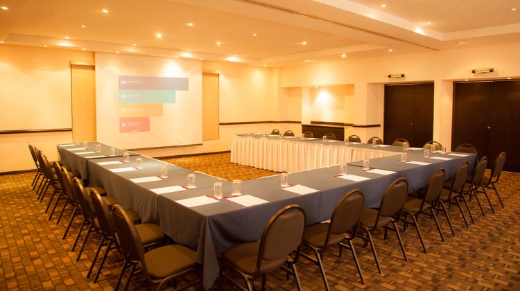 Fiesta Inn Monclova Meeting