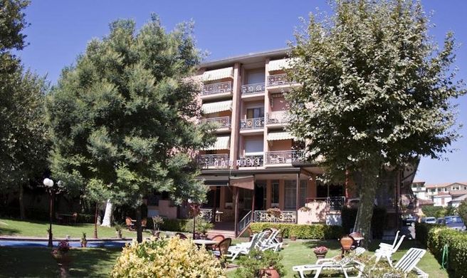 Hotel Gabrini Exterior