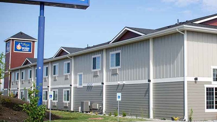 Inn at Moses Lake Exterior