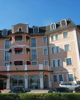 Green Hotel