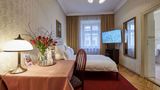 <b>Pollera Hotel Room</b>. Images powered by <a href="https://www.leonardoworldwide.com/" title="Leonardo Worldwide" target="_blank">Leonardo</a>.