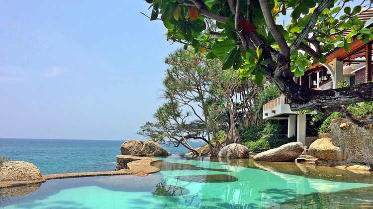 Mom Tri's Villa Royale Pool